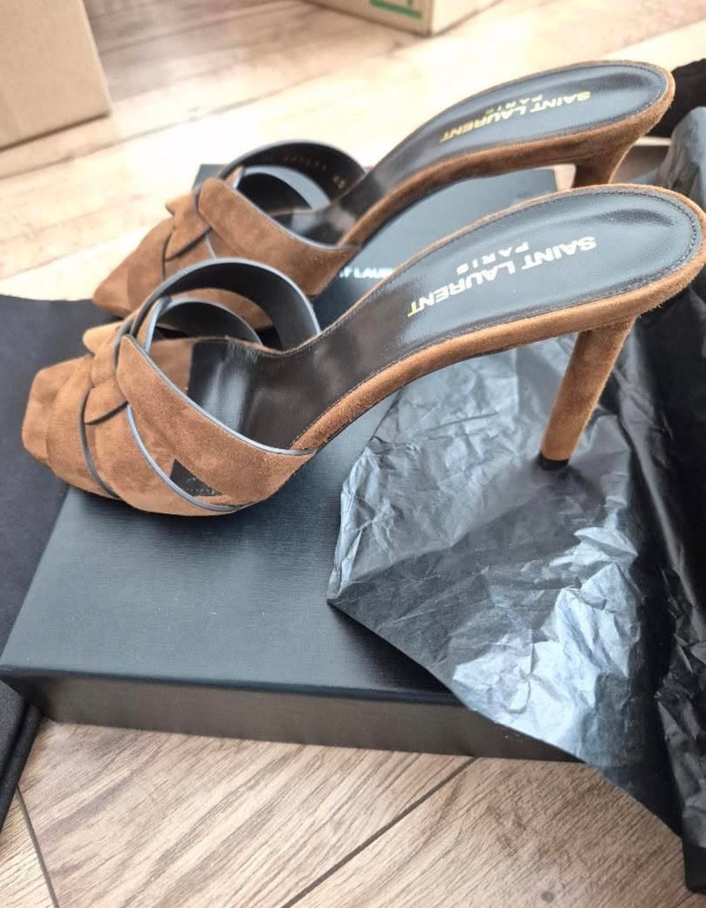 Saint Laurent (YSL) Tribute 85 Mule Sandals – Suede – Size 40 – Full Set