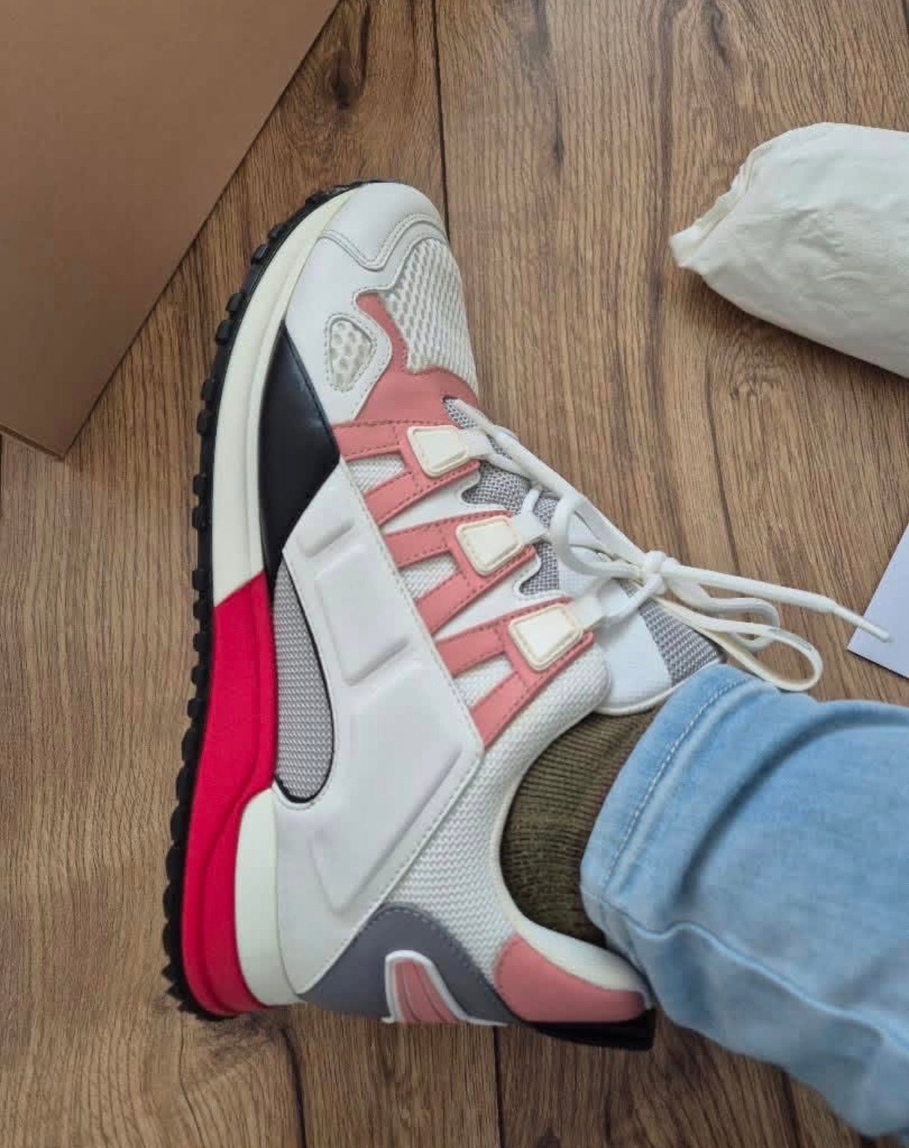 Louis Vuitton Run Away Women's Sneakers – White & Pink (Size 39)