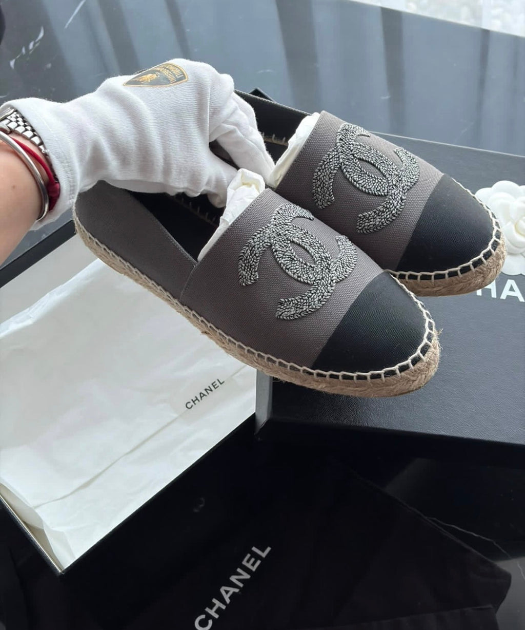 Authentic CHANEL Grey Black CC Espadrilles Size 37 Full Set Rare Model
