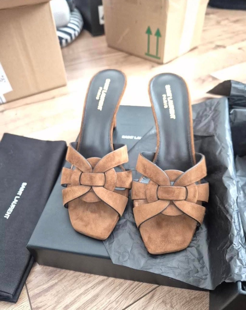 Saint Laurent (YSL) Tribute 85 Mule Sandals – Suede – Size 40 – Full Set