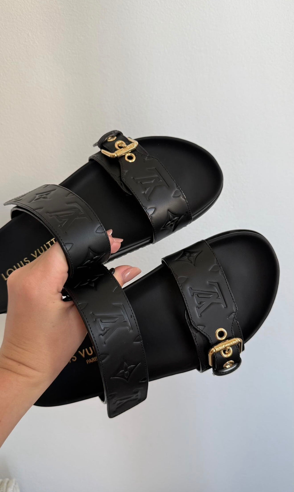 Louis Vuitton Bom Dia Flat Comfort Sandals - Black Monogram Leather