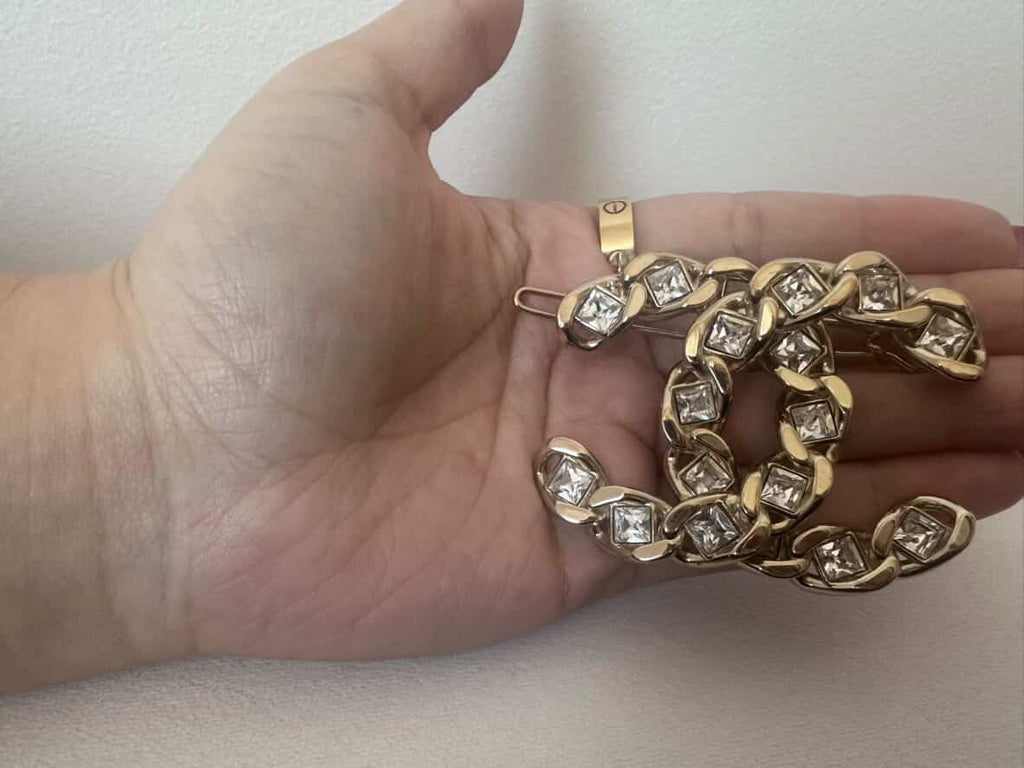 Chanel CC Logo Hair Clip – Gold-tone & Crystal / Pre Owned /Luxury Brands Malta