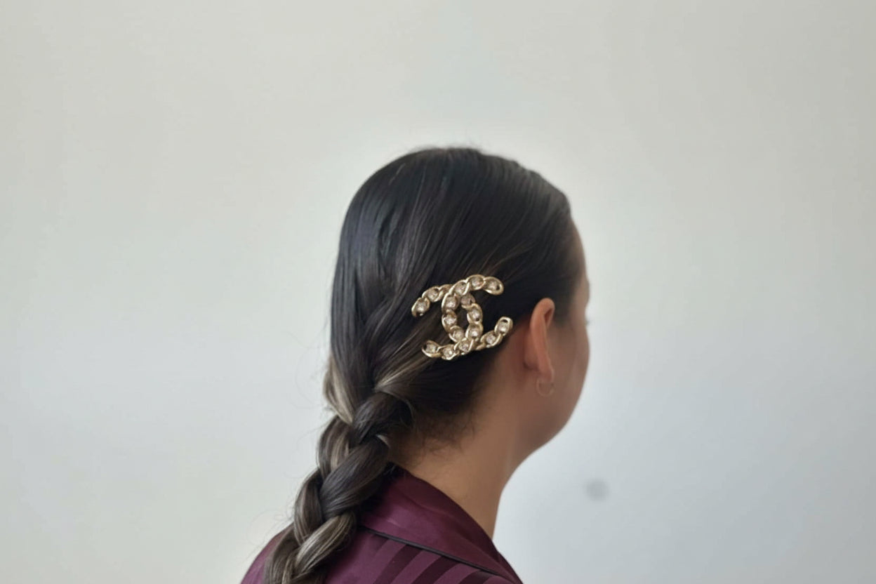 Chanel CC Logo Hair Clip – Gold-tone & Crystal / Pre Owned /Luxury Brands Malta