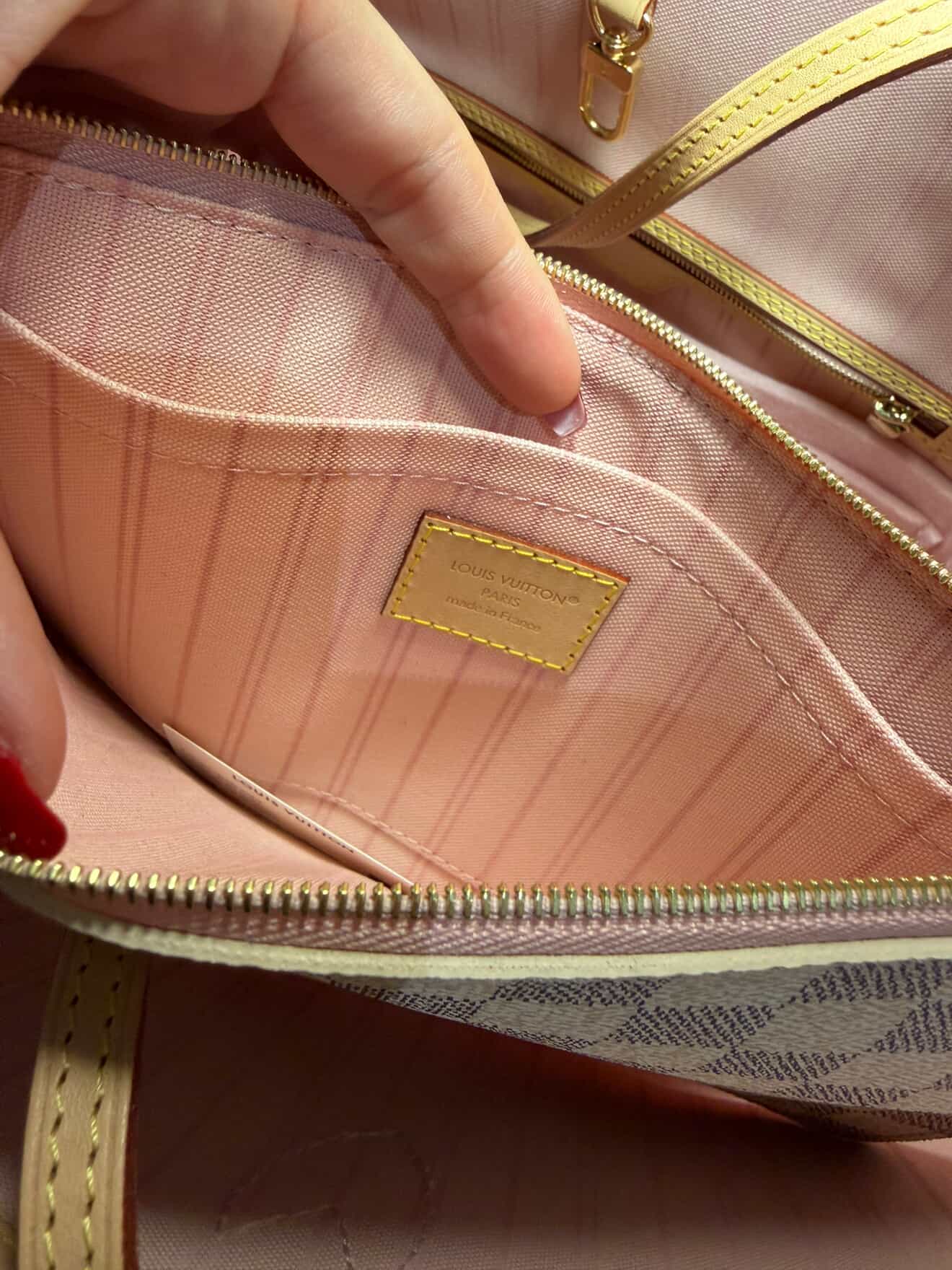 Louis Vuitton Neverfull MM – Damier Azur with Rose Ballerine Interior/ Pre Owned Luxury Brands Malta