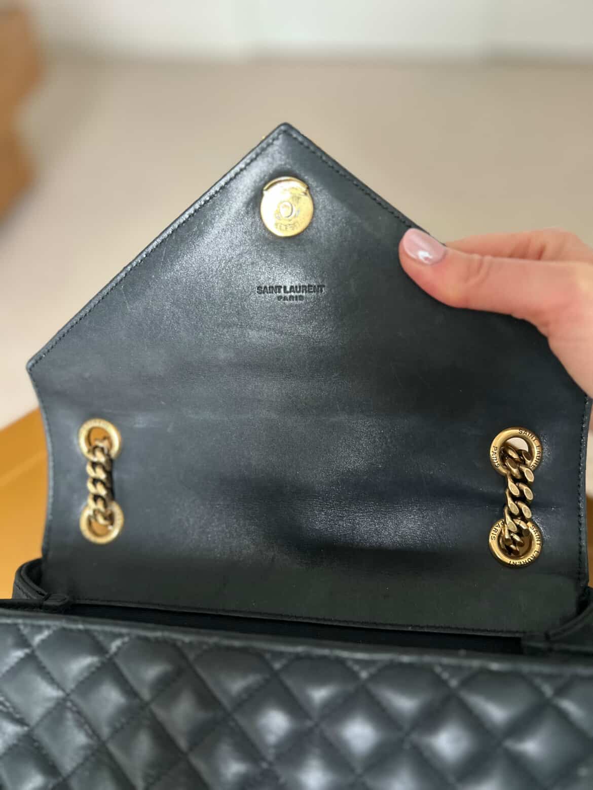 SAINT LAURENT YSL ENVELOPE MEDIUM BAG IN QUILTED LEATHER / Luxury Brands Malta/ Pre Owned/ Pre Loved